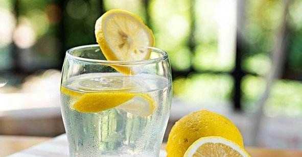 晚上喝一杯柠檬水可以减肥吗