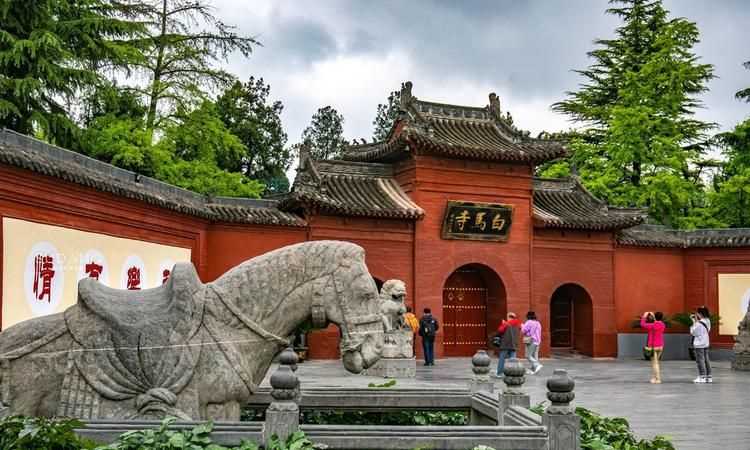 洛阳白马寺始建于什么朝代