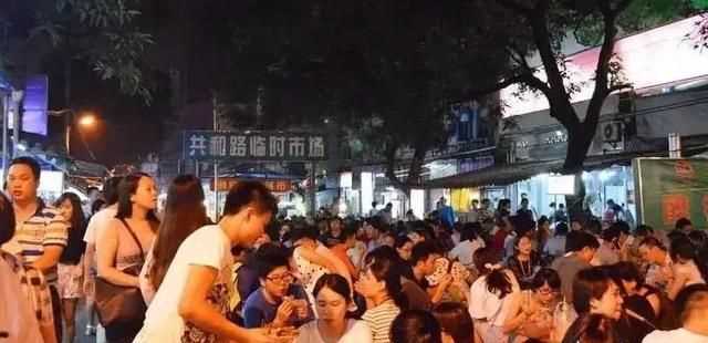 夜市最早出现在，南宁哪里夜市最热闹？图13