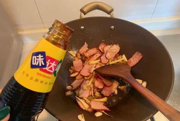 怎么做炒腊肉,炒腊肉的做法图6