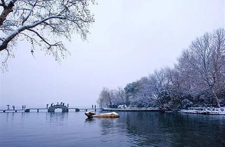 描写江南的雪的诗句古诗词