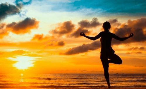 我是个虚伪的人作文开头