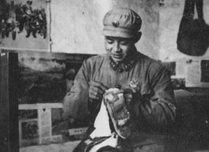 关于雷锋的资料(关于学雷锋日记的资料)